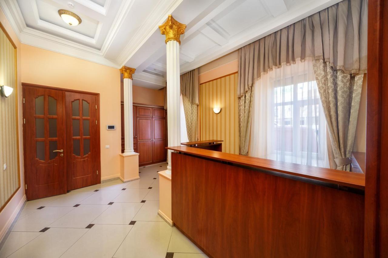 Hostel Suputnyk Lviv Kültér fotó
