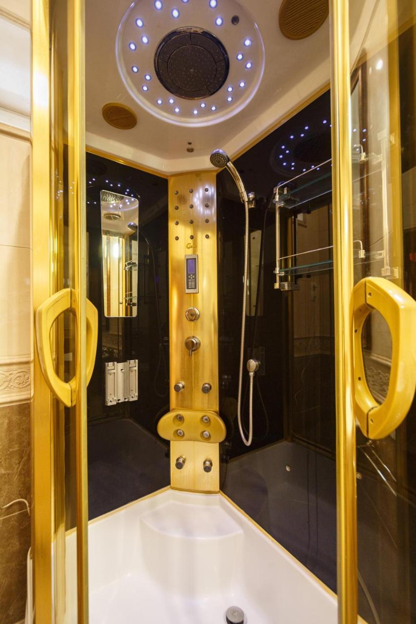 Hostel Suputnyk Lviv Kültér fotó